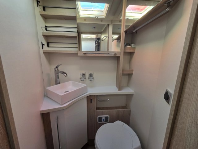 Rapido 896 F - Photo 17