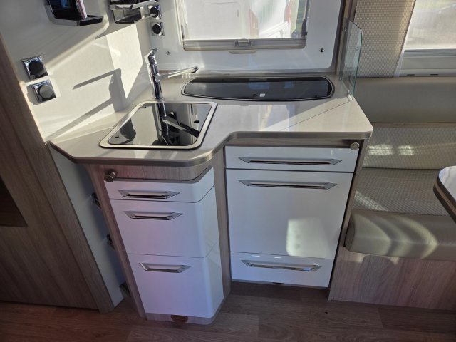 Rapido 896 F - Photo 22