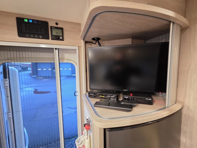 Rapido 896 F - Photo 25