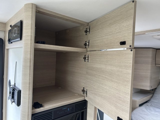 Rapido C86i COMPACT - Photo 10