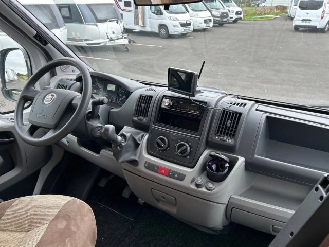 Adria Coral S 680 ST - Photo 3
