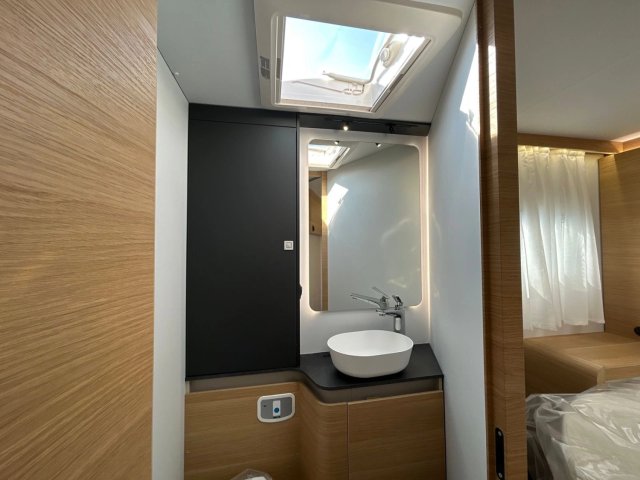 Adria Matrix 650 DC Limited Edition 60 Years - Photo 18