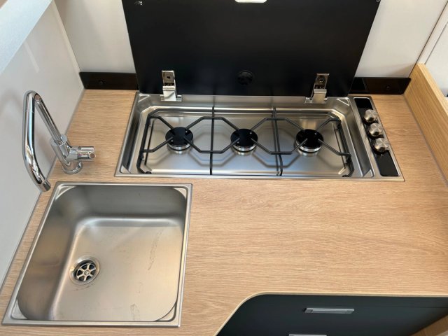 Adria Matrix 650 DC Limited Edition 60 Years - Photo 24
