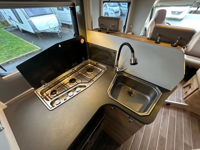 Adria Matrix 670 SBC Platinum PLATINIUM - Photo 25