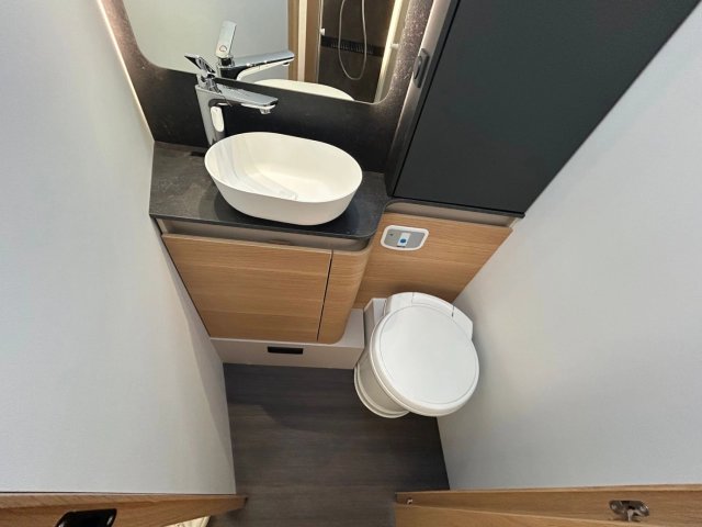 Adria Matrix Plus 670 DC - Photo 13