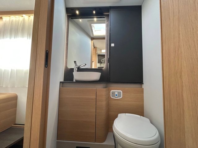 Adria Matrix Plus 670 DC - Photo 16