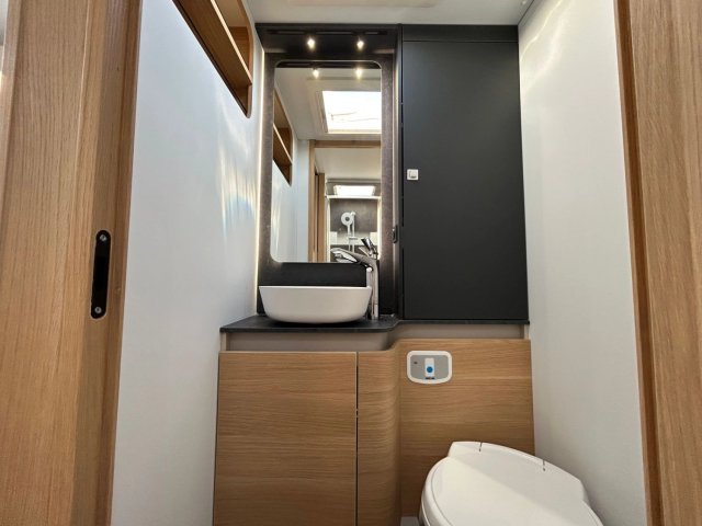 Adria Matrix Plus 670 DL - Photo 7