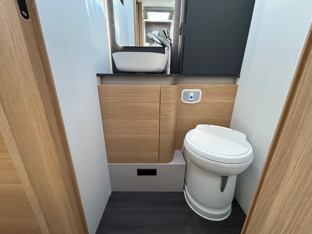 Adria Matrix Plus 670 DL - Photo 18