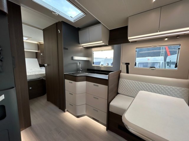 Adria Matrix Supreme 670 DC - Photo 8