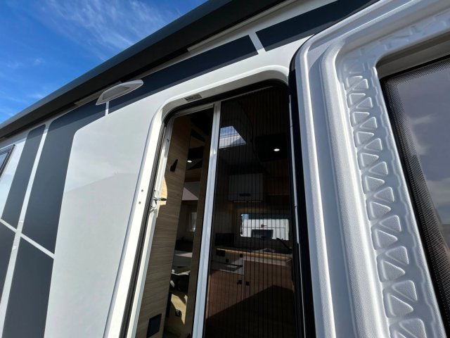 Challenger 318 Ultimate Edition - Photo 8