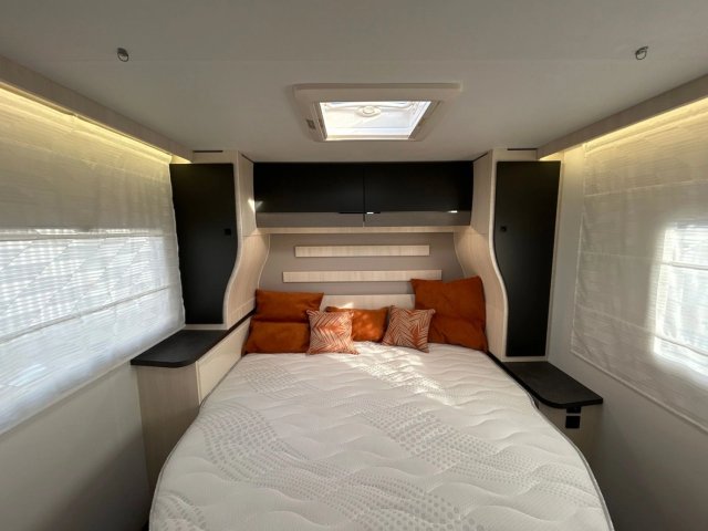 Challenger 328 Graphite Ultimate - Photo 4