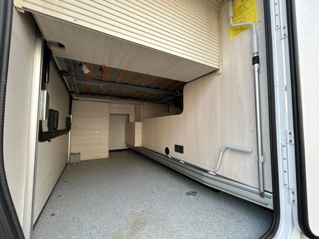 Challenger 328 Graphite Ultimate - Photo 14