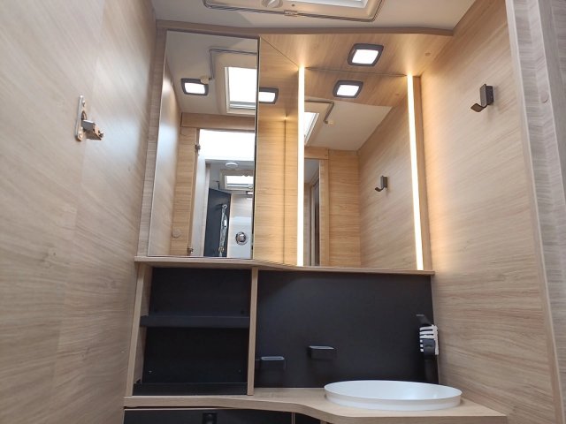 Challenger 337 Etape Edition - Photo 14