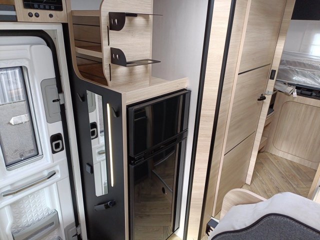 Challenger 384 Etape Edition Location HUNYVERS - Photo 5