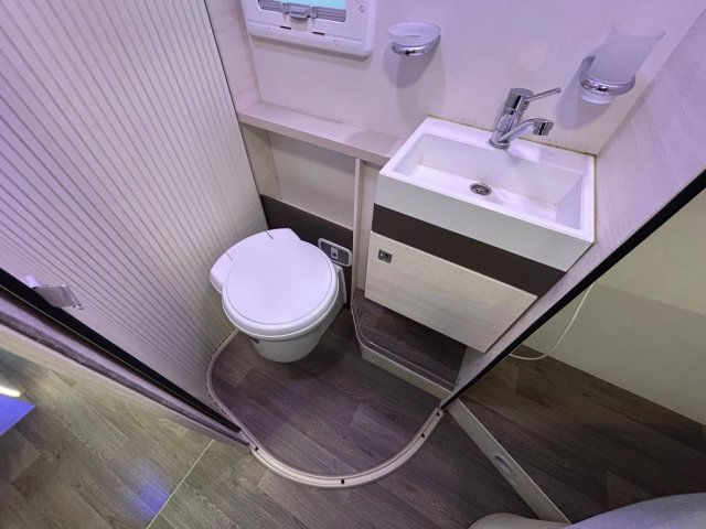 Challenger Quartz 288 EB - Photo 19