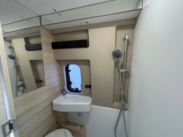 Challenger V114 Max Break Edition Light EDITON - Photo 22