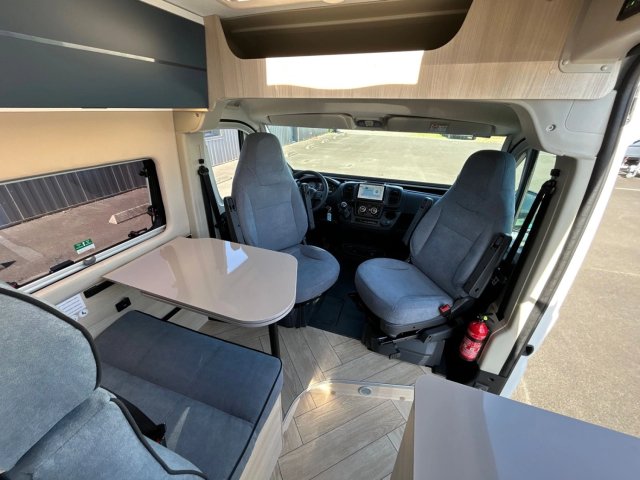 Challenger V114 Max Break Edition Light EDITON - Photo 7