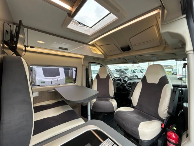 Challenger V114 Max Road Edition VIP - Photo 5