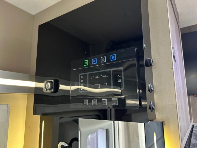 Chausson 640 Titanium - Photo 18