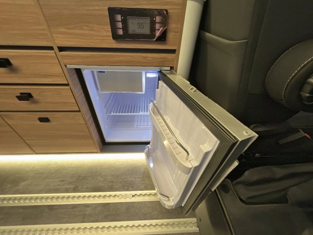 Pilote Campervan CV540BC Location HUNYVERS - Photo 7