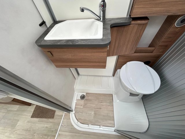 Pilote P 626 D Evidence Plus + - Photo 21