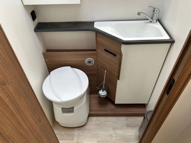 Pilote P 740 FGJ Expression - Photo 7