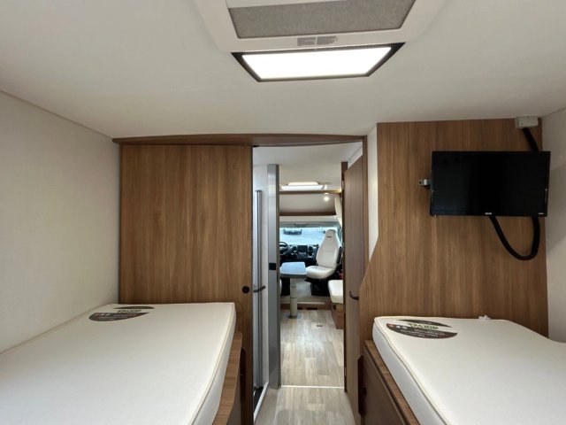 Pilote P 740 FGJ Expression - Photo 22