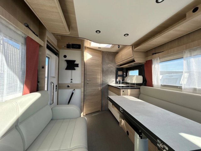 Rapido 606 F Série 6 - Photo 6