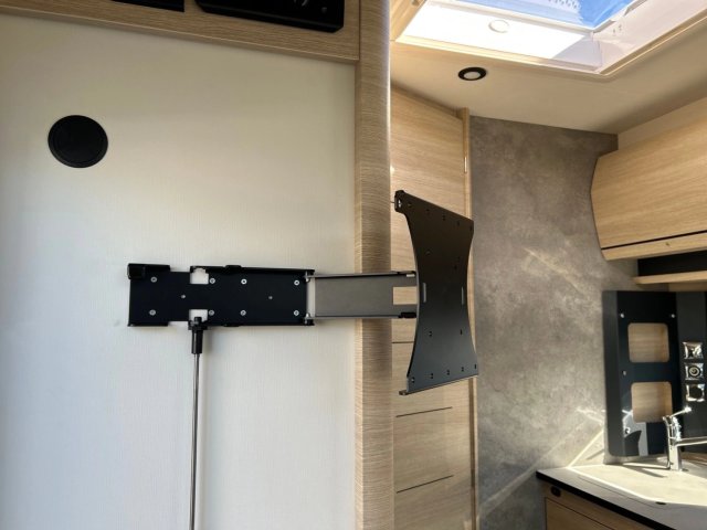 Rapido 606 F Série 6 - Photo 10