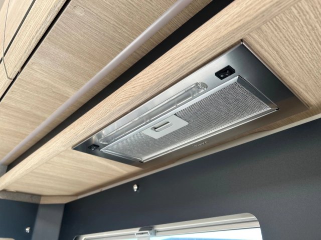 Rapido 606 F Série 6 - Photo 25