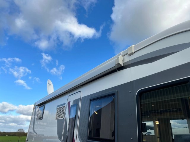 Rapido 8096 DF Premium Edition - Photo 11