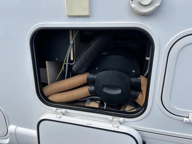 Rapido 8096 DF Premium Edition - Photo 12