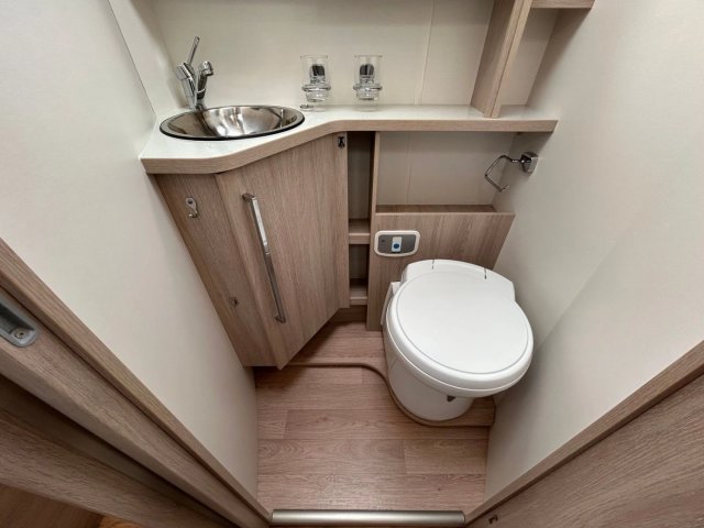 Rapido 8096 DF Premium Edition - Photo 20