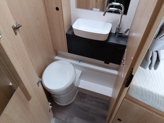 Sunlight T 680 Adventure Edition Location HUNYVERS - Photo 14