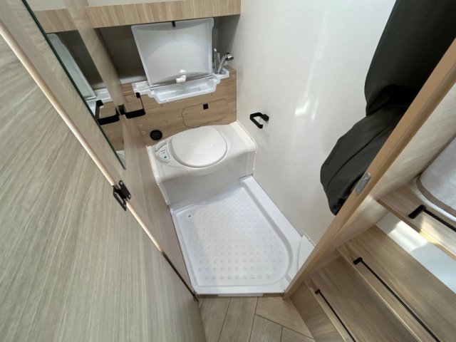 Caravelair Sport Line 410 - Photo 19