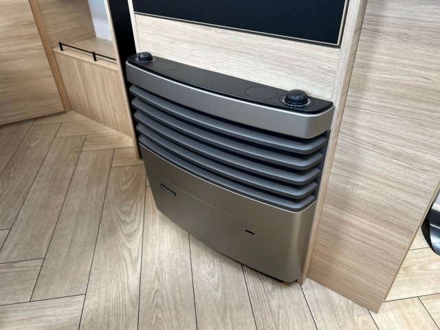 Caravelair Sport Line 410 - Photo 23