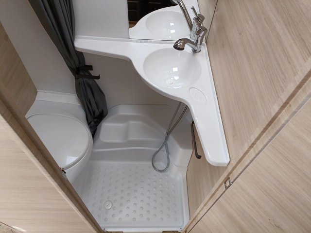 Caravelair Sport Line 480 - Photo 13