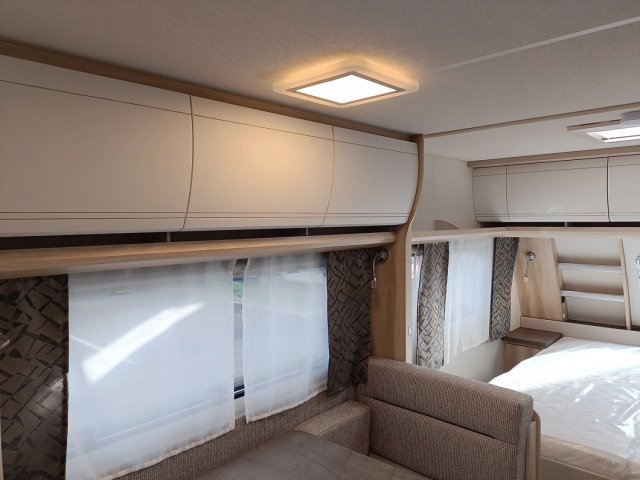 Hobby De Luxe 460 SFF - Photo 8