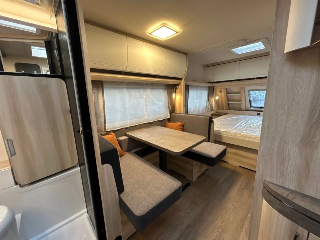 Hobby De Luxe 460 SFF - Photo 5