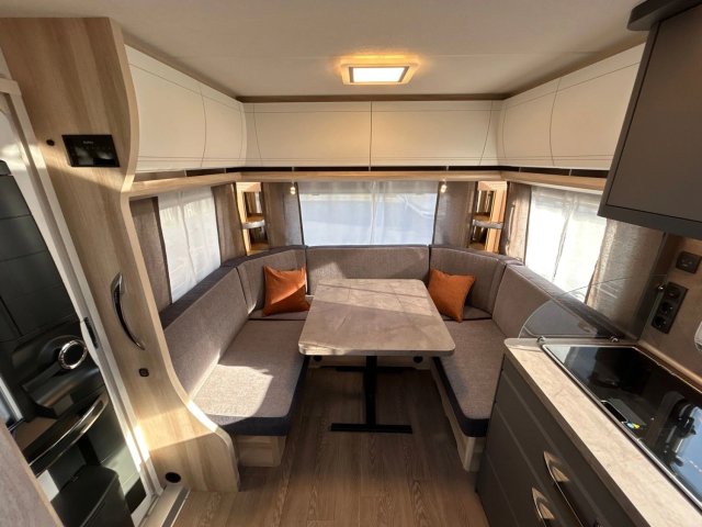 Hobby De Luxe 460 UFE - Photo 4