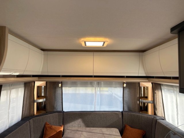 Hobby De Luxe 460 UFE - Photo 12