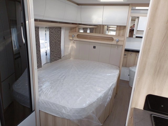 Hobby De Luxe 495 WFB - Photo 4