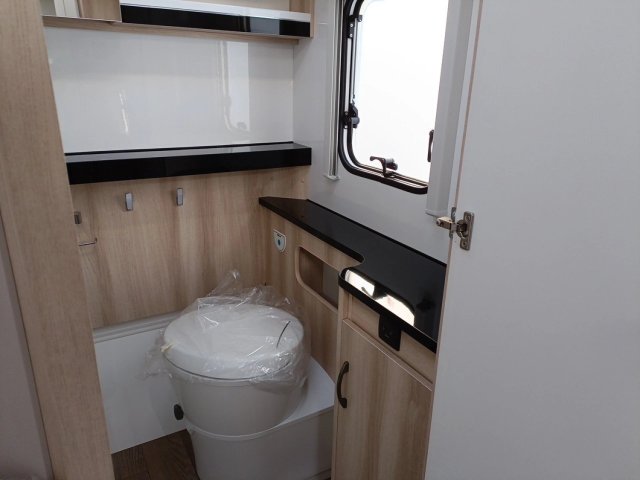 Hobby De Luxe 495 WFB - Photo 13