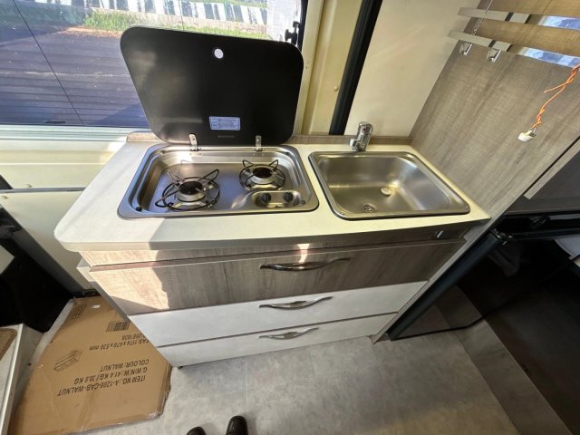 Bavaria Arctic F60 DG - Photo 18