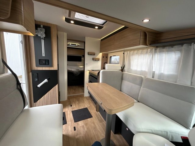 Bavaria I720FC Intense - Photo 6