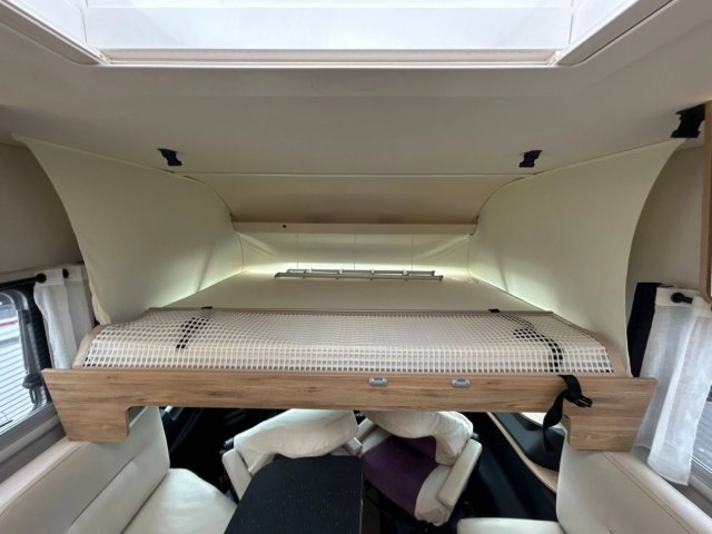 Bavaria Initial I720FC Nomade - Photo 23
