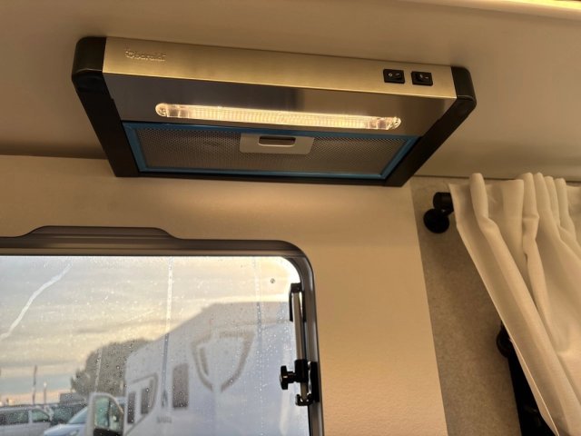 Bavaria Initial I720FC Unik - Photo 9