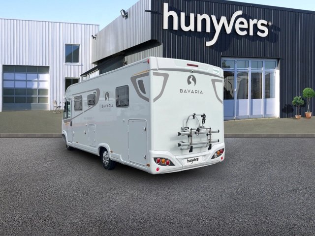 Bavaria Initial I740C Style - Photo 2