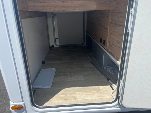 Bavaria Initial I740FC Nomade - Photo 4