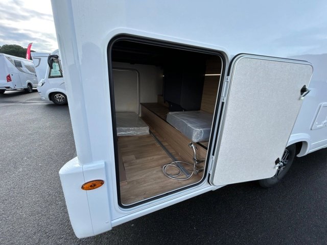 Bavaria T720FGJ Intense - Photo 12